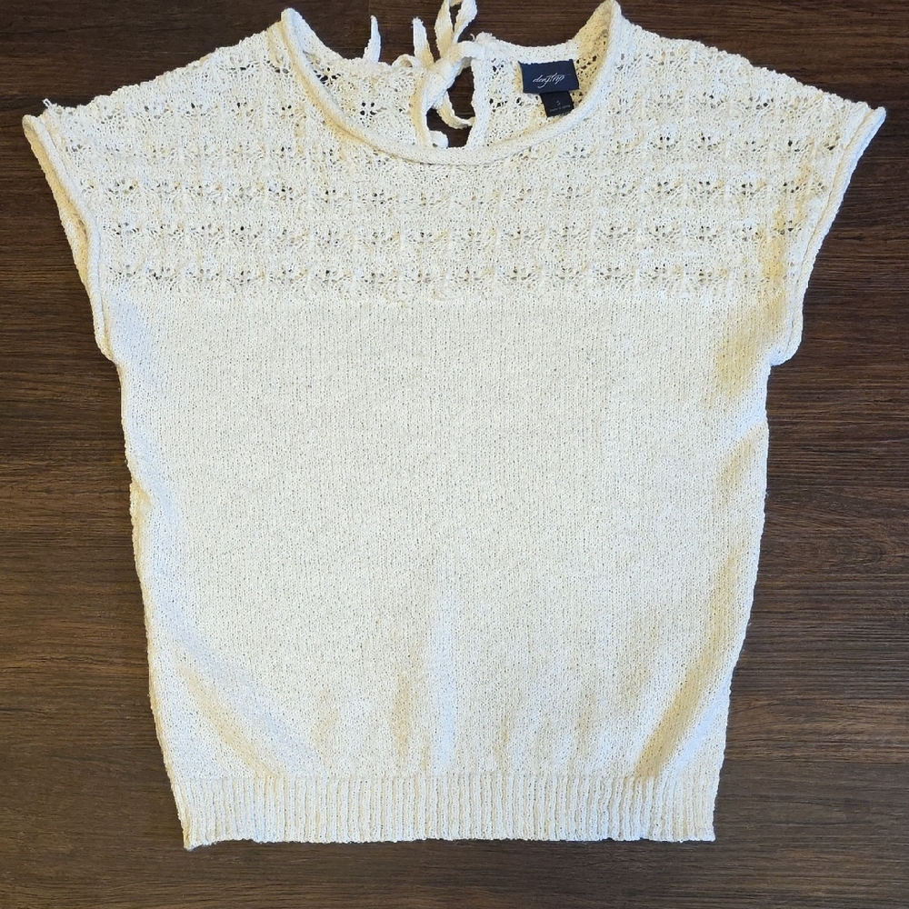 Daytrip Cream Knit Crewneck Short Sleeve Sweater Size S
